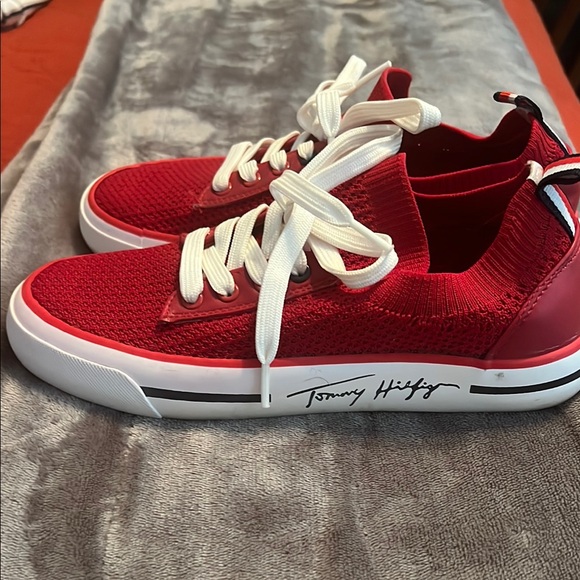 Tommy Hilfiger Red Tweggsie Sneakers with White Accents - Picture 4 of 6